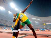 FB体育赛事-三笘薰的爆发与卡塔尔的强行终结，阿根廷黄金一代的黄昏与亚洲足球的黎明