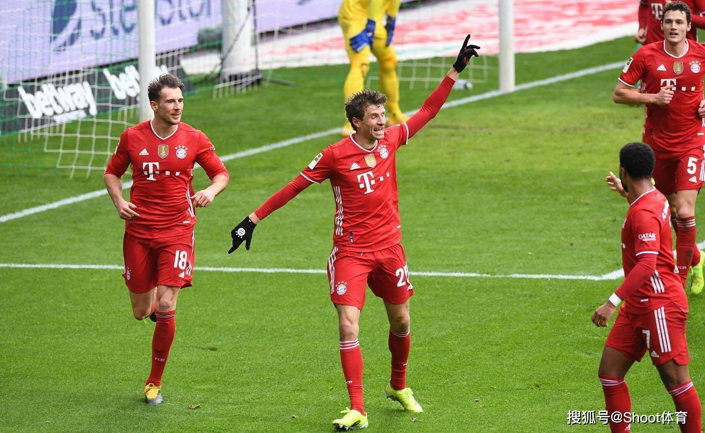 慕尼黑红牛大胜对手，实力展现的简单介绍