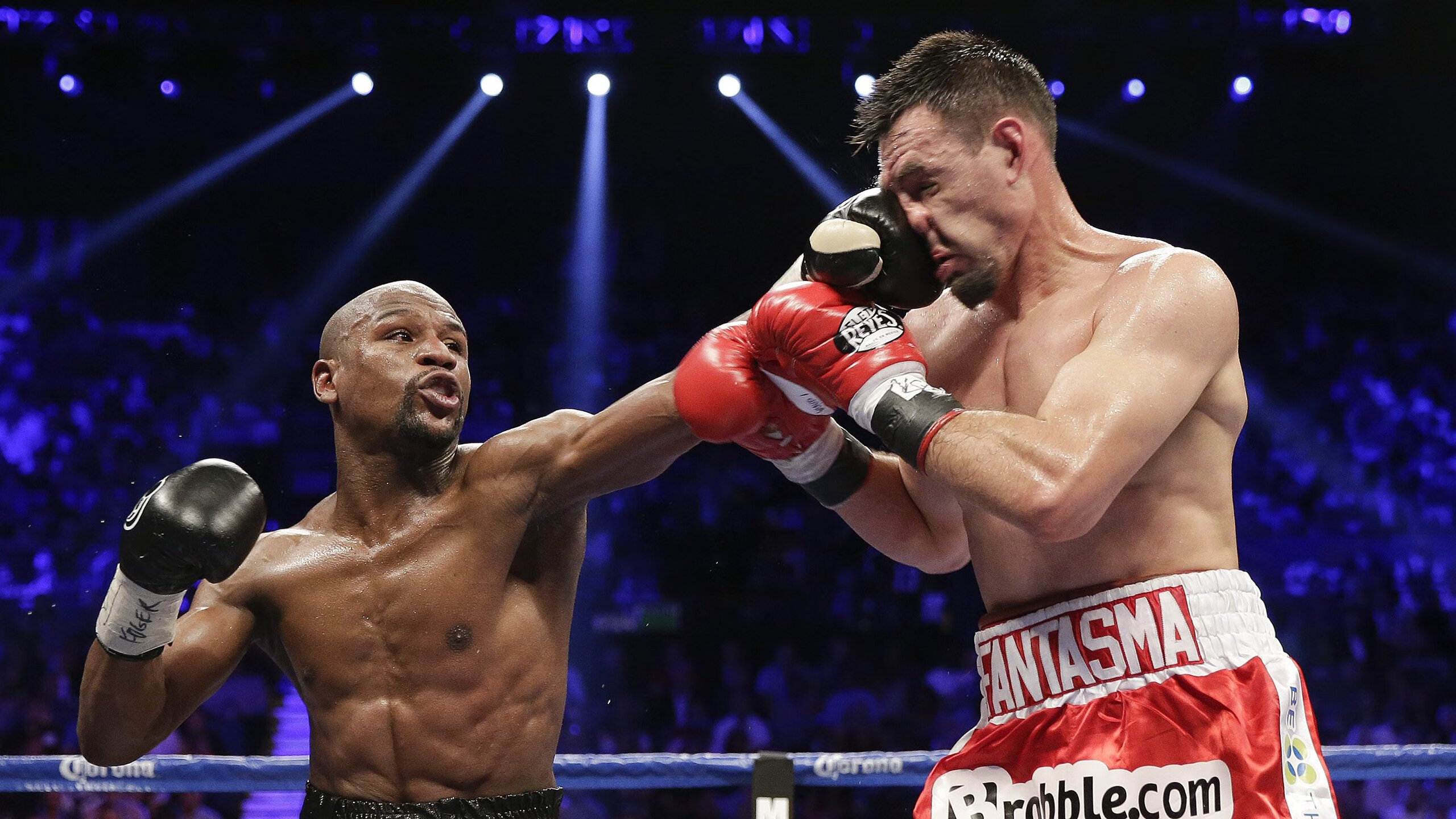 足球新秩序，洪都拉斯压制埃及，帕尔默在美加墨世界杯接管比赛